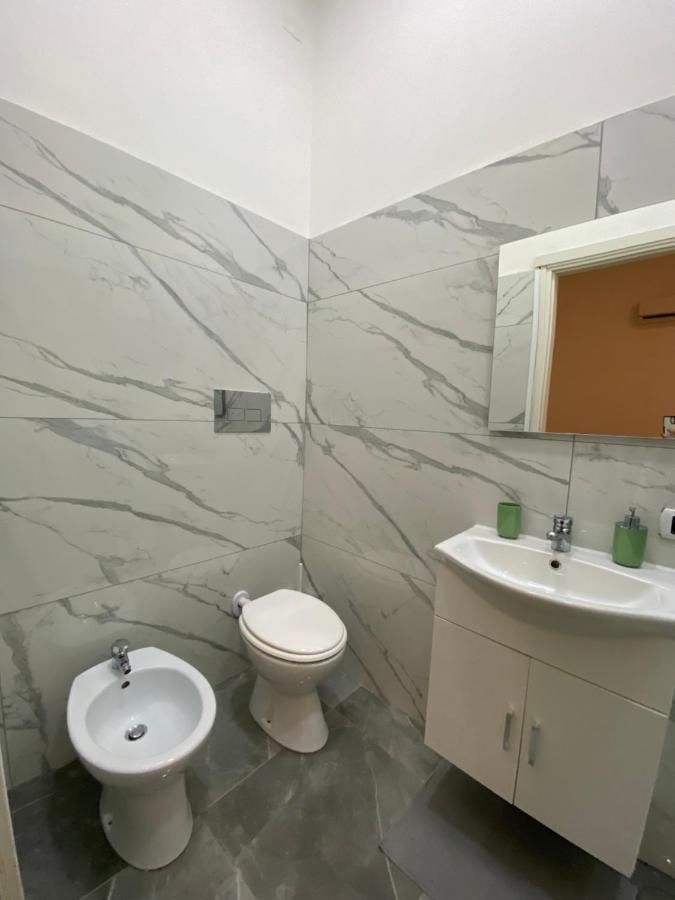 Bed and Breakfast Domus Luigi Leone II Neapol Exteriér fotografie