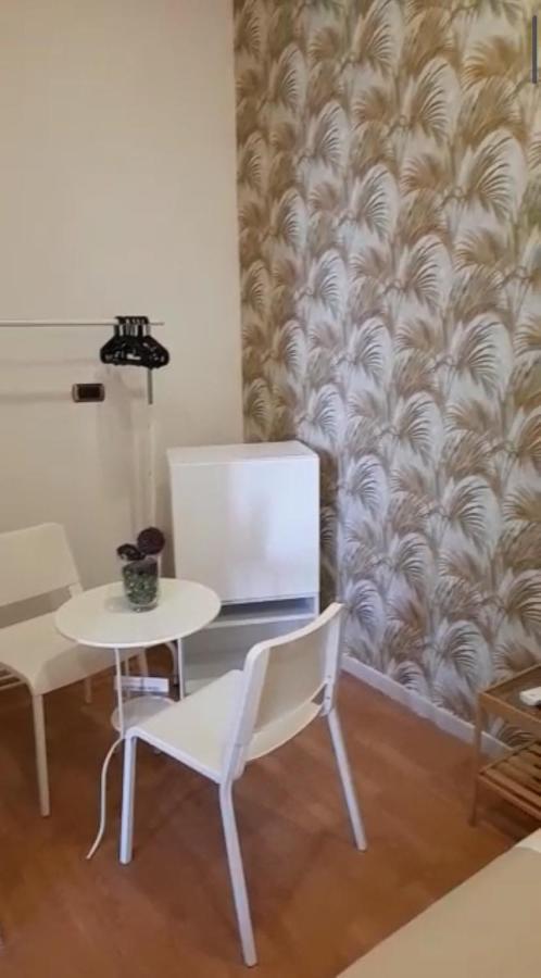 Bed and Breakfast Domus Luigi Leone II Neapol Exteriér fotografie