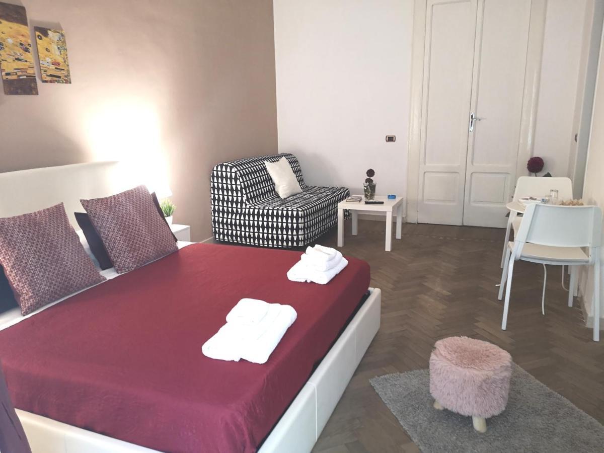 Bed and Breakfast Domus Luigi Leone II Neapol Exteriér fotografie
