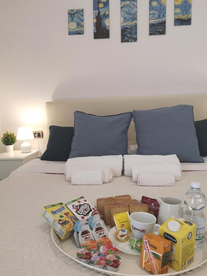 Bed and Breakfast Domus Luigi Leone II Neapol Exteriér fotografie