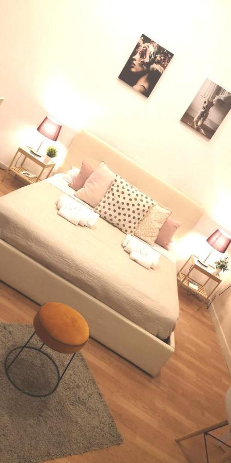 Bed and Breakfast Domus Luigi Leone II Neapol Exteriér fotografie